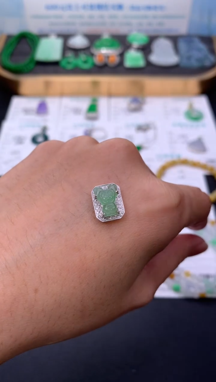 定制翡翠18K金镶嵌模式推广期48小时鉴赏期