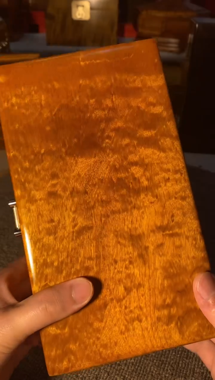 【闪购商品】金丝楠木艺金丝楠首饰盒F44