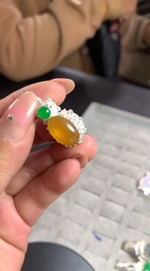 【闪购商品】定制翡翠未镶嵌456456465卡13