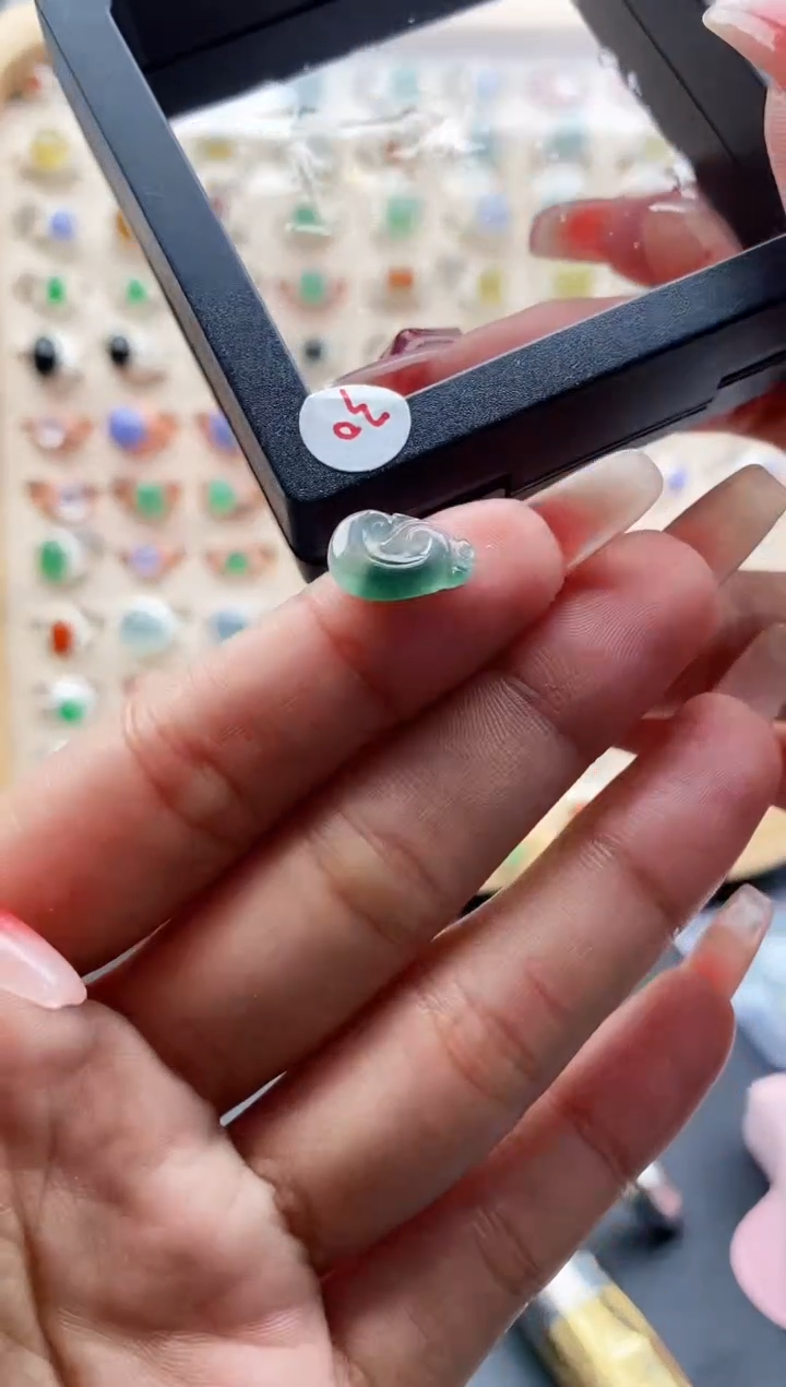 【闪购商品】翡翠裸石缅甸天然A货翡翠