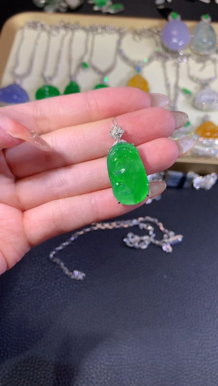 翡翠18K金镶嵌吊坠(不含链)42-如意