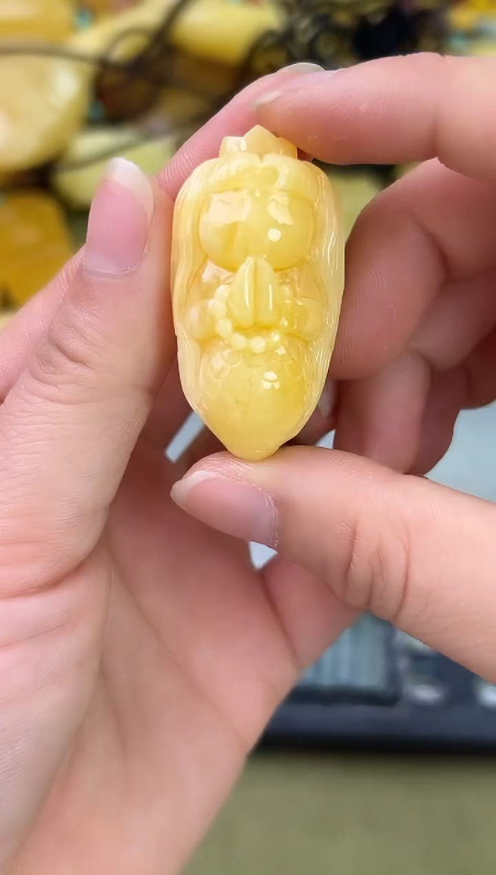 裸石琥珀未镶嵌琥珀蜜蜡吊坠