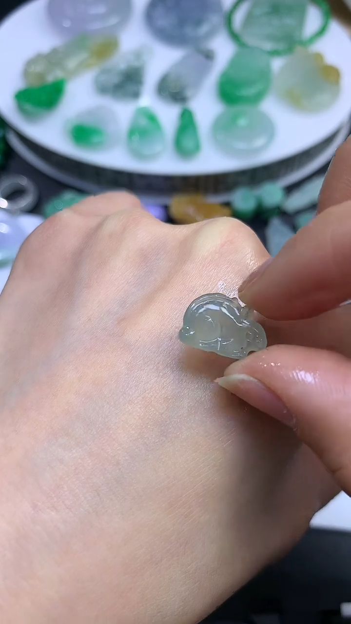 【闪购商品】定制翡翠未镶嵌翡翠