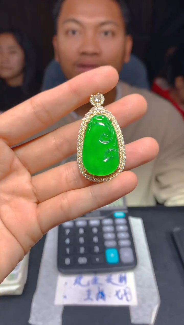 【闪购商品】定制翡翠未镶嵌54多样性发货（发其一）