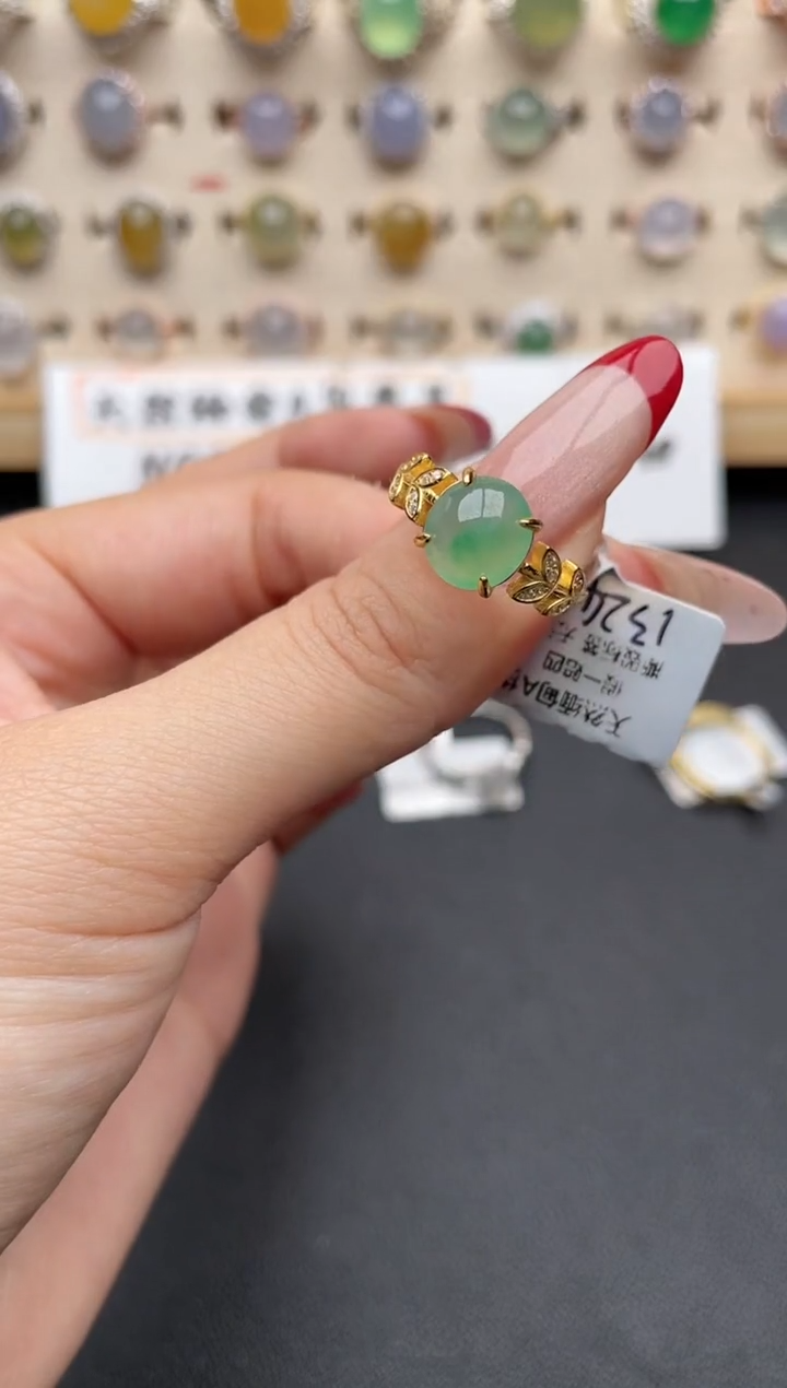 【闪购商品】翡翠戒指银S925镶嵌一物一证一礼盒