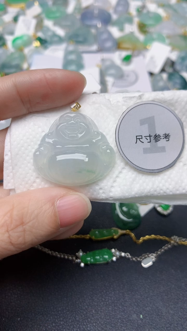 颈饰18K金镶嵌翡翠天然缅甸A货翡翠