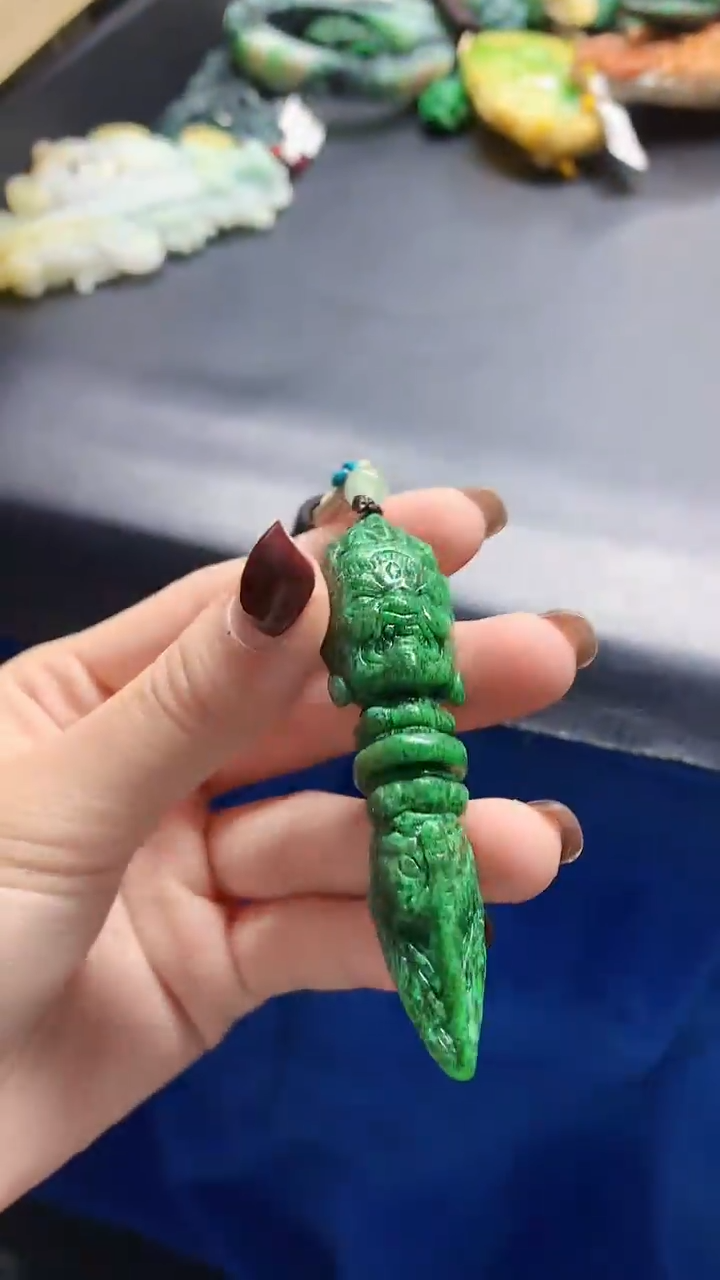 颈饰未镶嵌翡翠天然缅甸a货翡翠