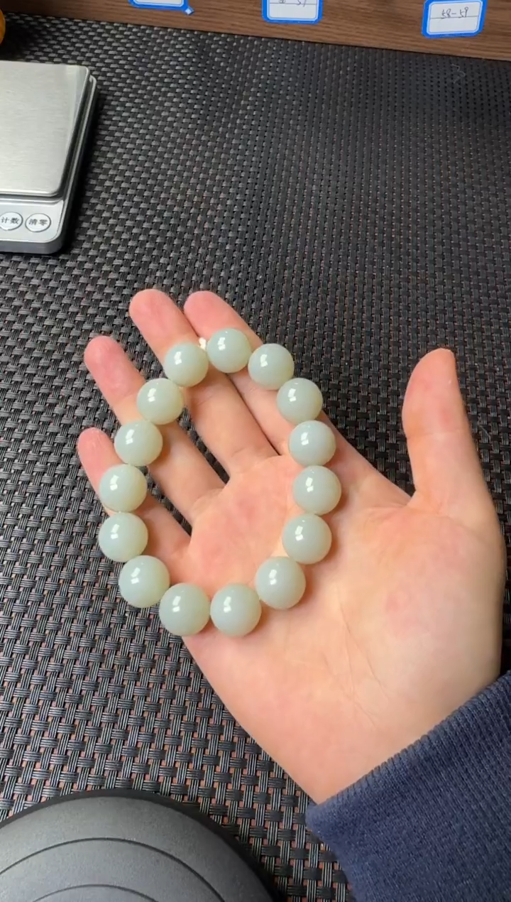 未镶嵌手串和田玉近矿卡14手串