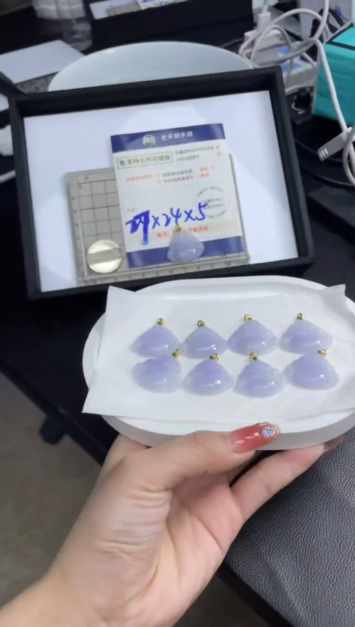 【闪购商品】翡翠挂件18K金镶嵌佛公FL13配绳/多样性发其一CPZB