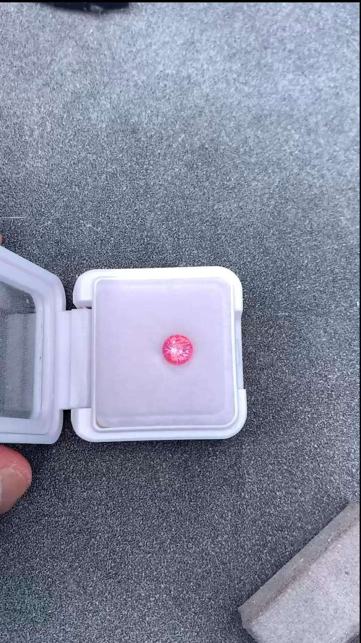 【闪购商品】尖晶石裸石未镶嵌1.62克拉