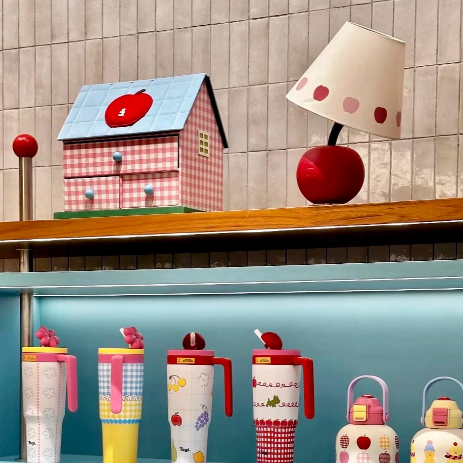 母婴水杯桌面杯316保温杯女生高颜值2025新款桌面吸管杯