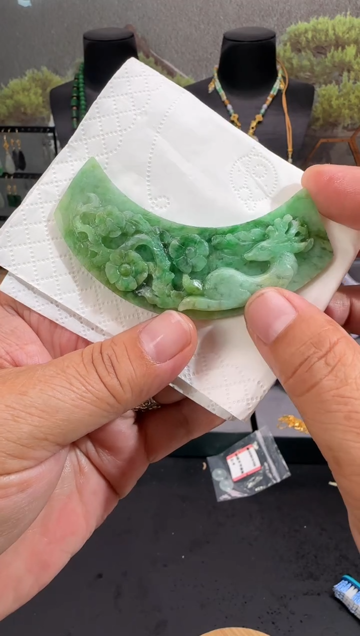 【闪购商品】定制翡翠未镶嵌牌子