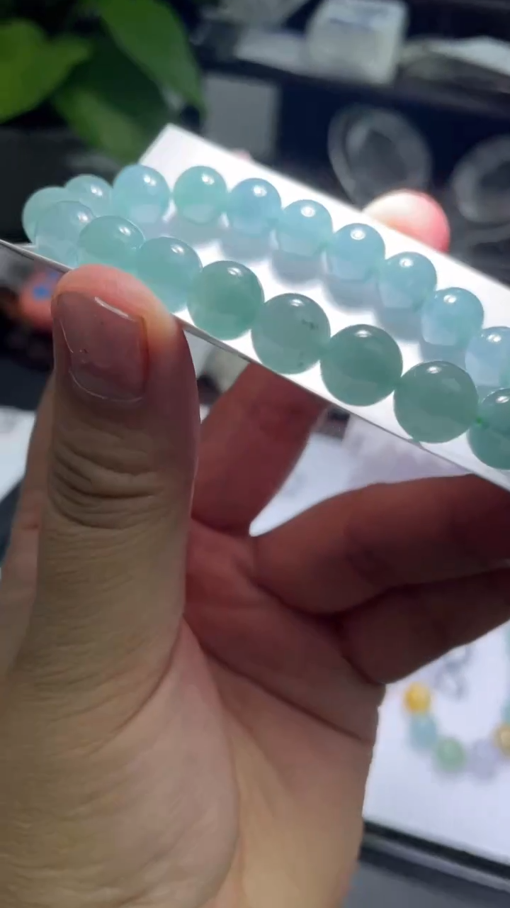 【闪购商品】翡翠手串未镶嵌翡翠