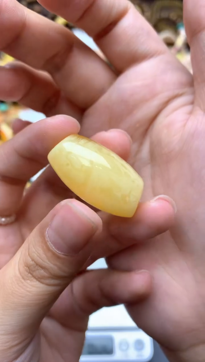 【闪购商品】琥珀珠宝奇石未镶嵌087琥珀蜜蜡花粉有纹小坑介意勿拍