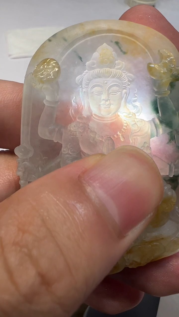 未镶嵌定制翡翠千手观音