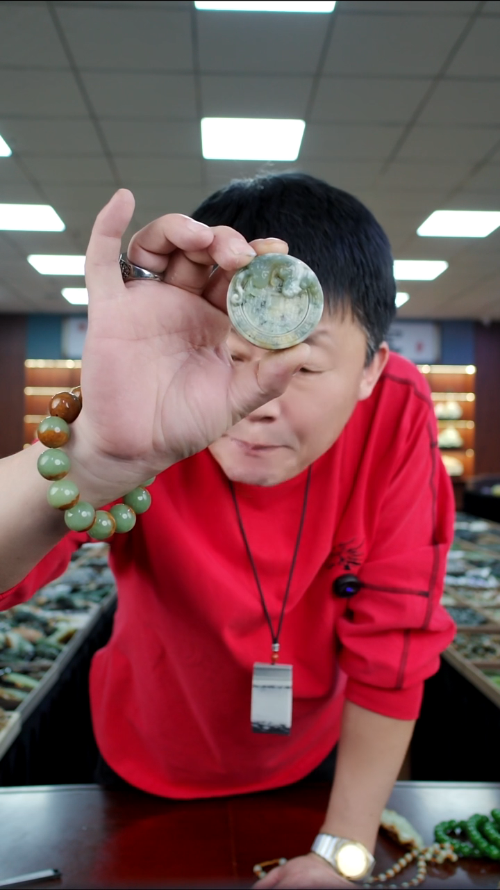 未镶嵌蛇纹石玉手把多样是发货随机发一