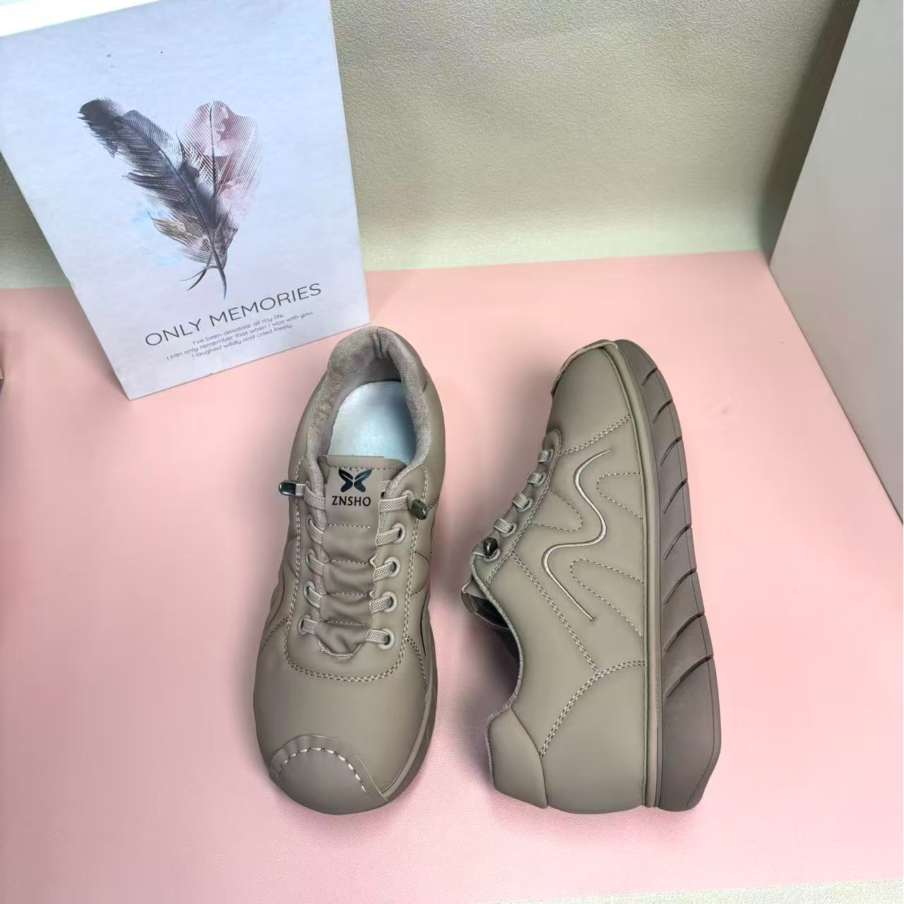 2605系带防水时尚休闲鞋运动鞋女士百搭纯色冬季女款防滑