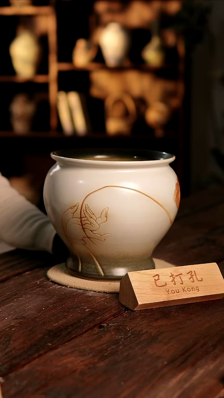 摆件29-516高度21口径21已打孔误差2