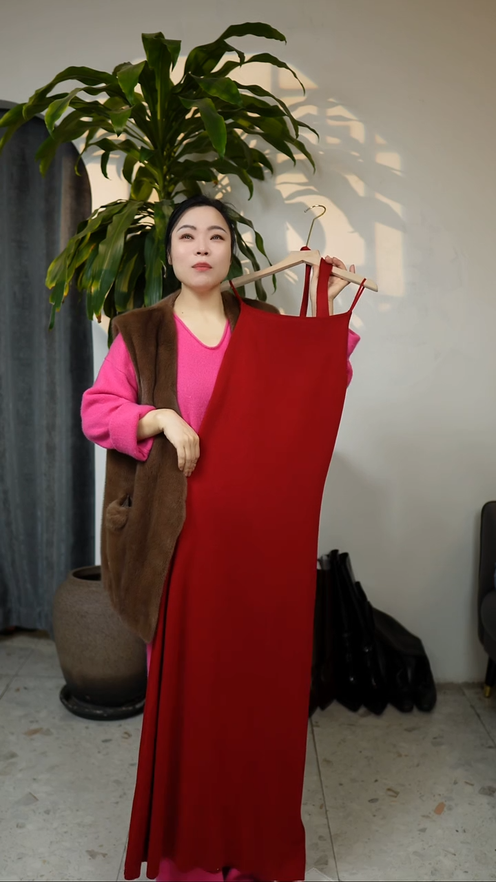 红色吊带飘带连衣裙 均码