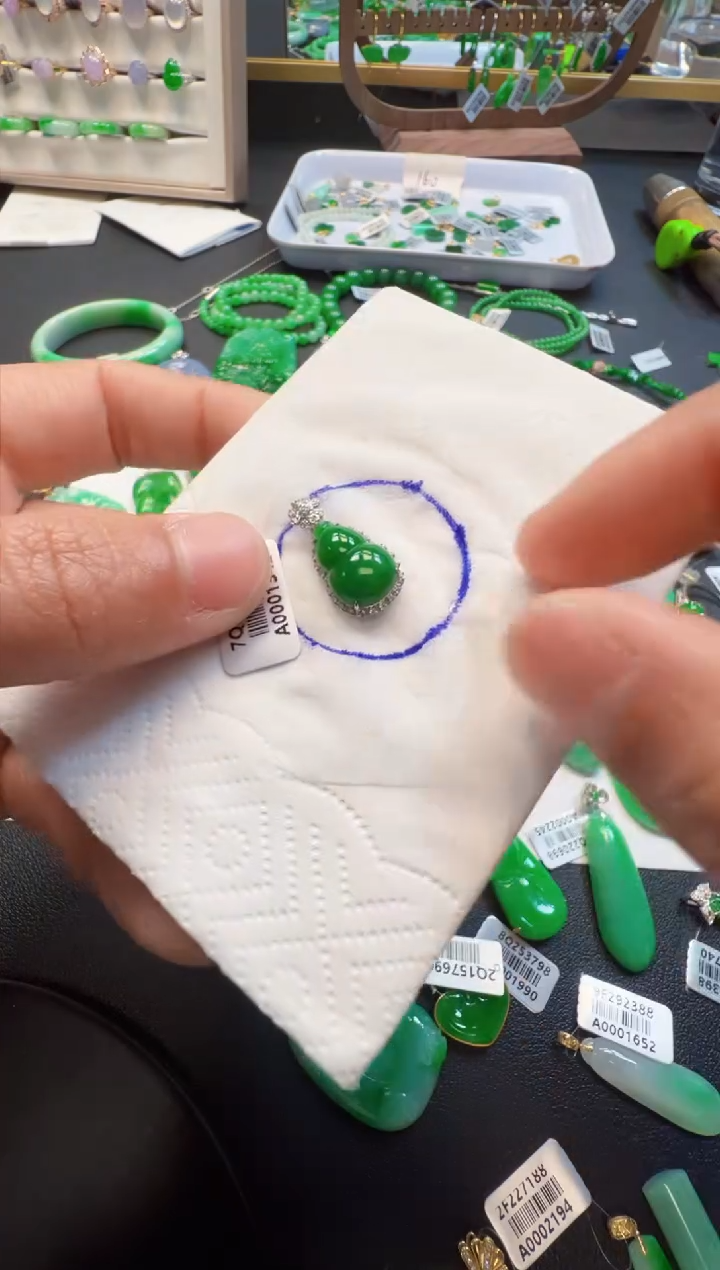 【闪购商品】定制翡翠18K金镶嵌3980元