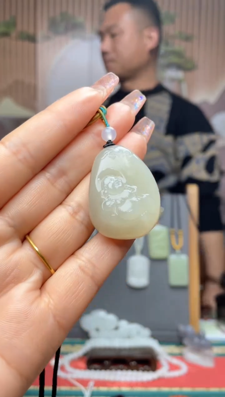 【闪购商品】和田玉颈饰未镶嵌一