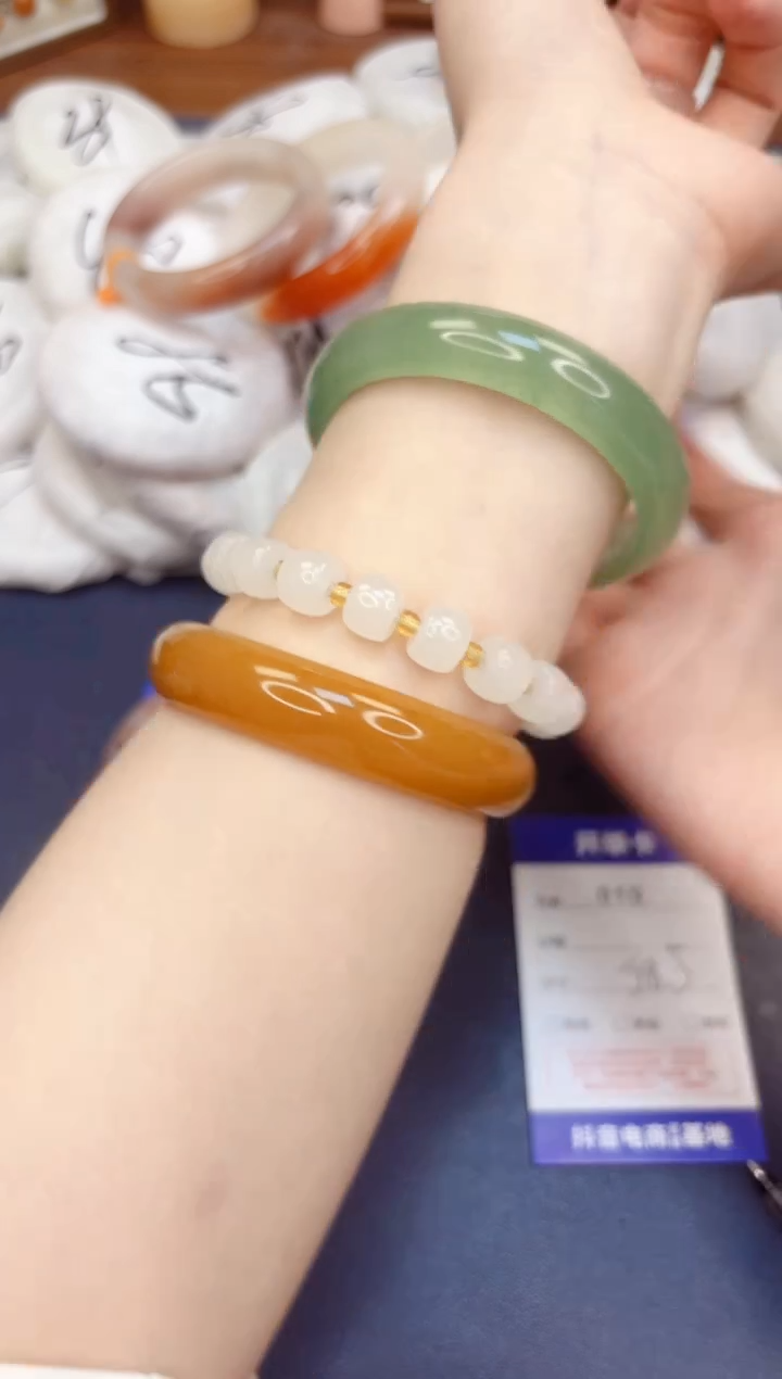 石英质玉手镯未镶嵌10-东陵玉-圈口58