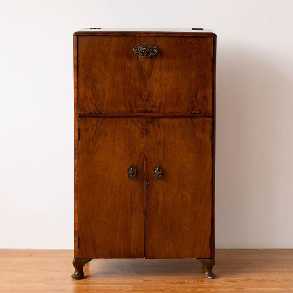 1900到1930年代英国古董酒柜、展示柜，好品相。长68宽29高117cm