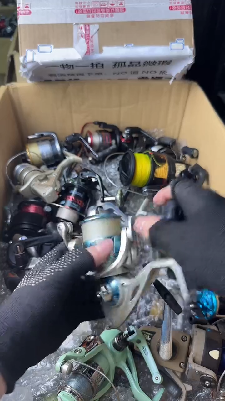 切****容微瑕钓鱼轮，直播间讲解为准，看清楚再拍，如有拆卸不退换