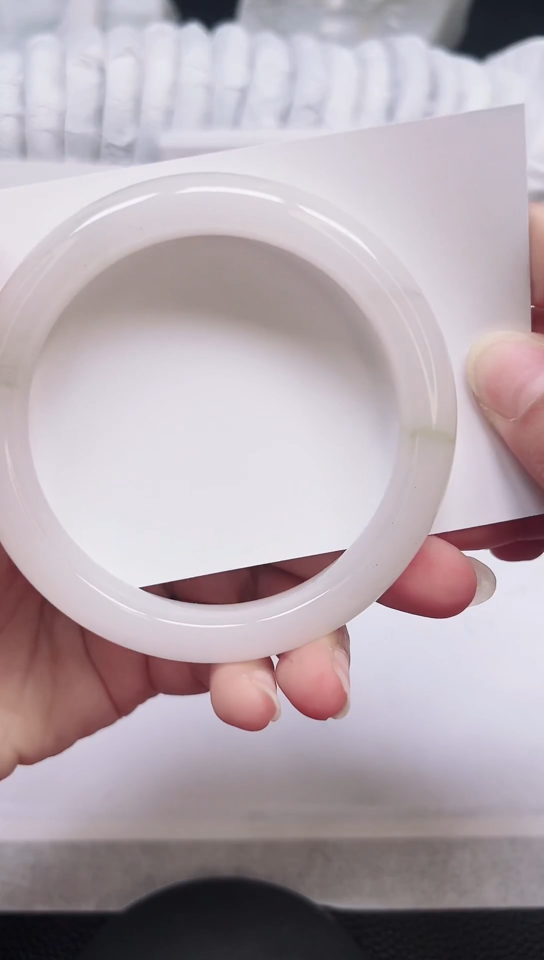 未镶嵌手镯石英质玉292-61.6