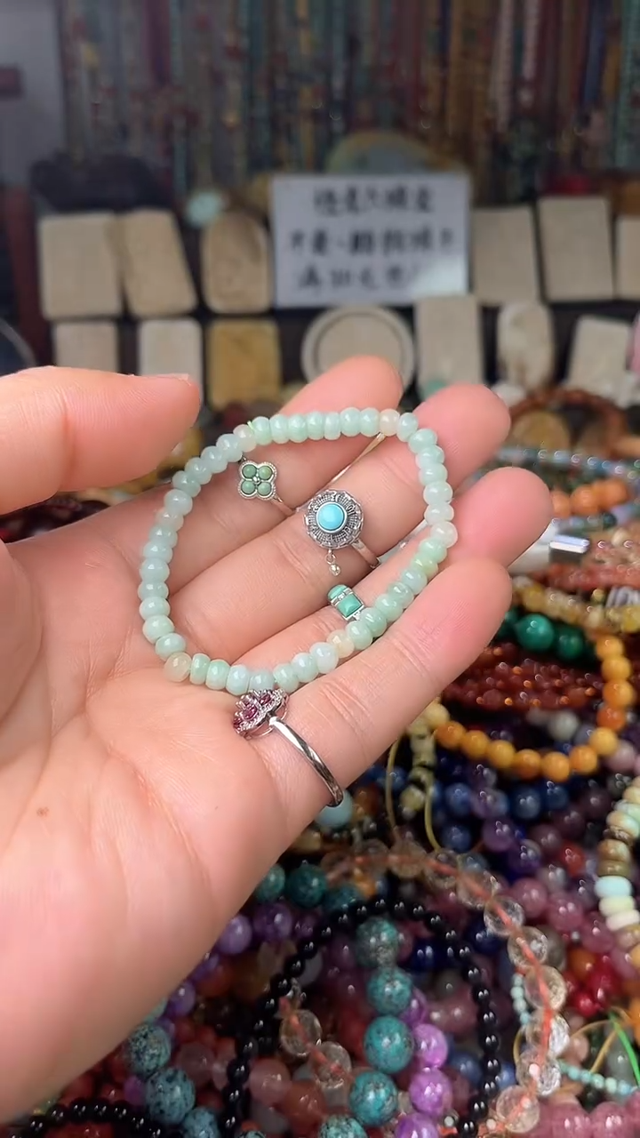 【闪购商品】翡翠手链未镶嵌（一物一件）6525