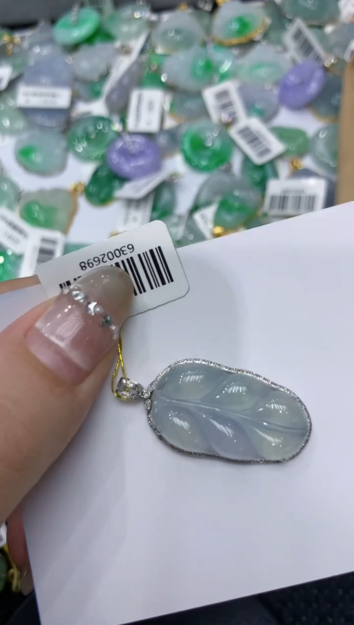 【闪购商品】翡翠颈饰18K金镶嵌222222222