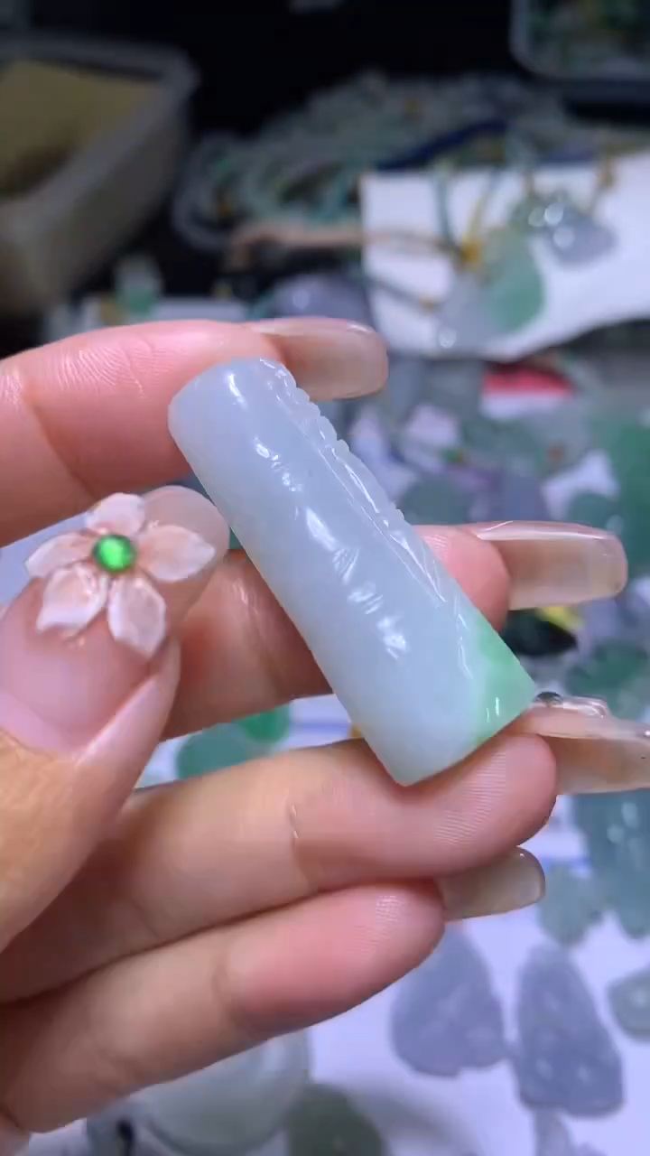 【闪购商品】定制翡翠未镶嵌MJX026439