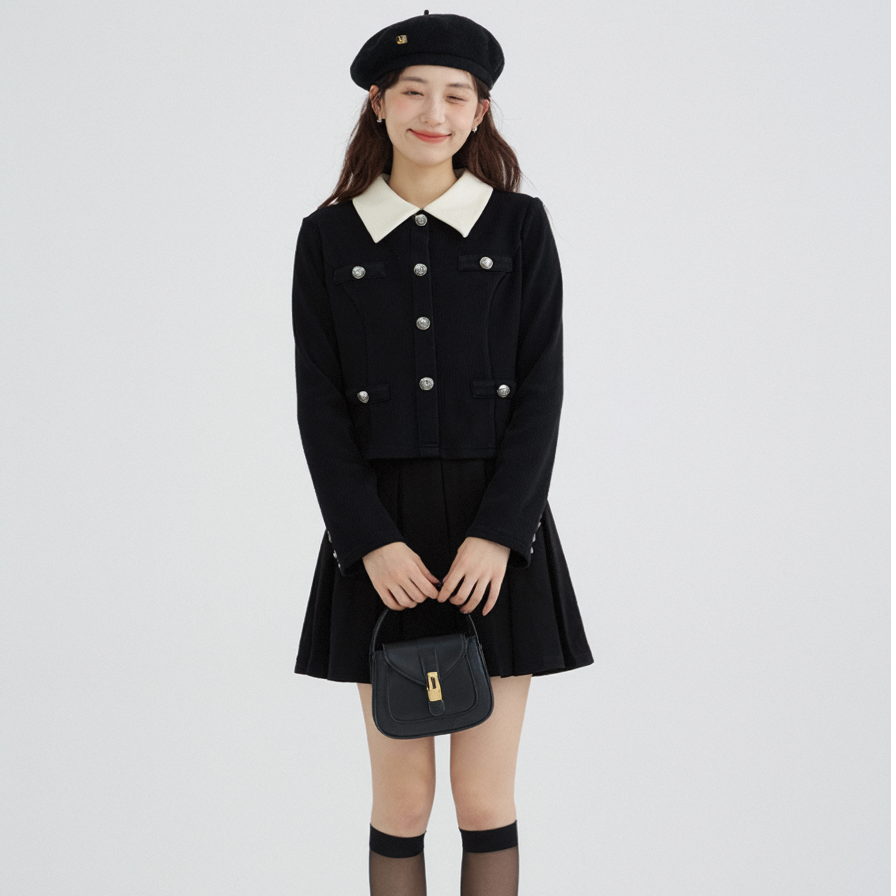 【奢姿】大码女装冬季装饰扣翻领连衣裙胖妹妹小香风假两件百褶裙