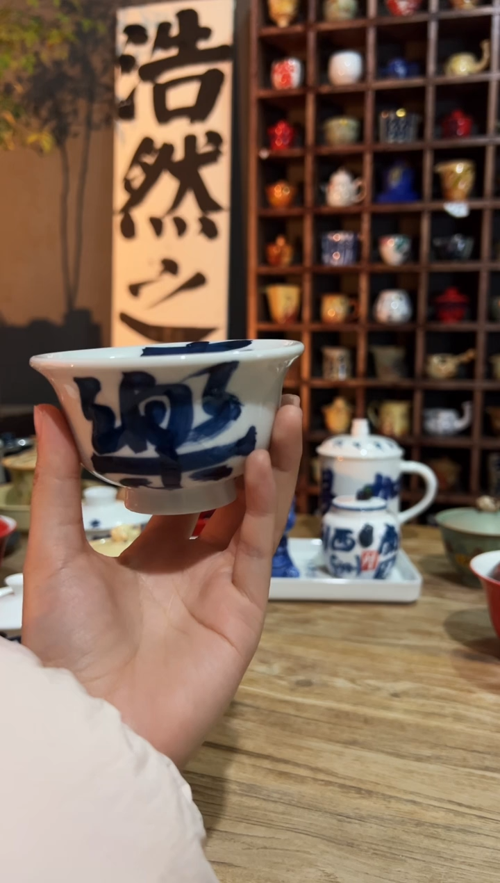 观云听雨原创手绘茶具