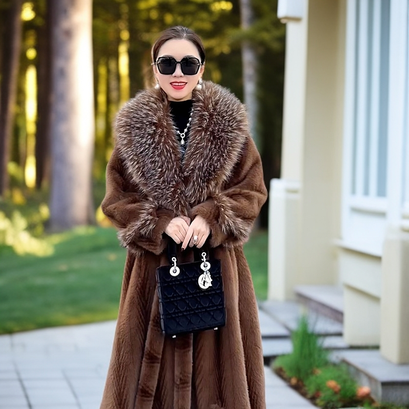 Miss TuTu 法式高奢秋冬设计师长款修身洋气时尚毛毛外套