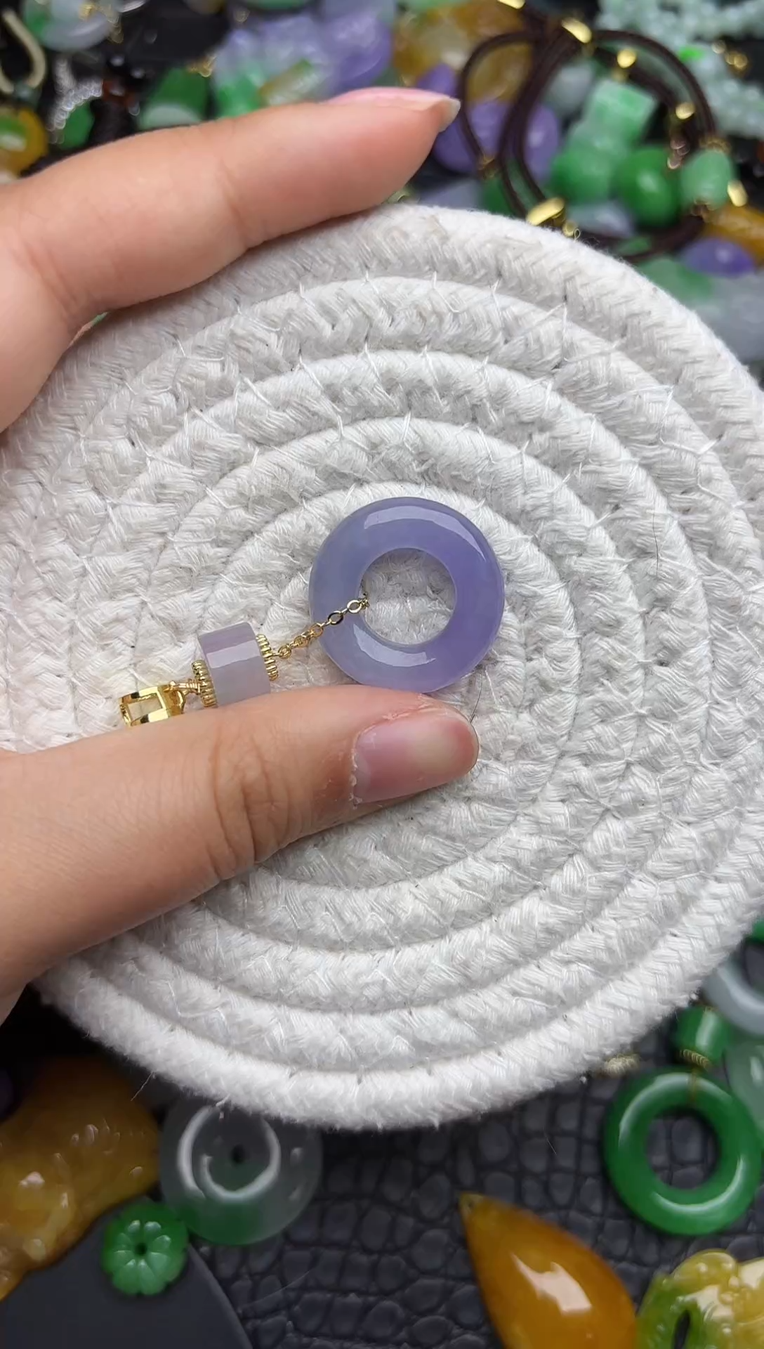 颈饰未镶嵌翡翠缅甸翡翠吊坠