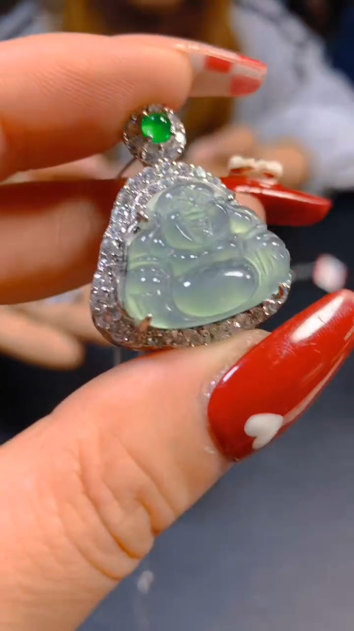 【闪购商品】翡翠吊坠(赠链)未镶嵌0414263515多样性发一