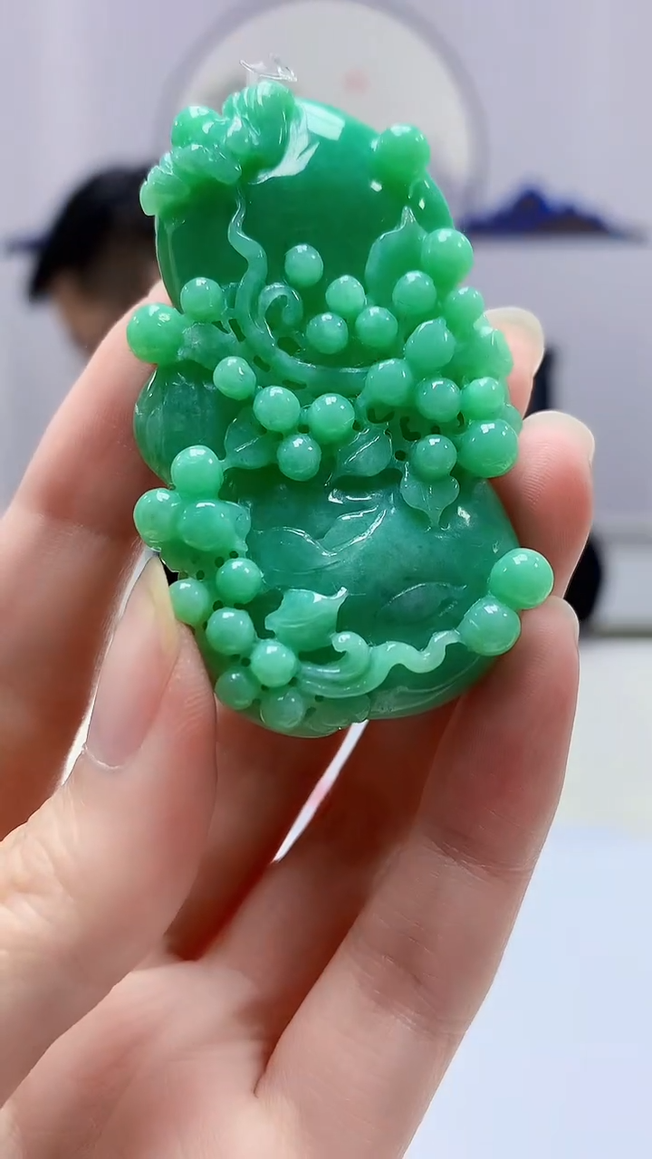 【闪购商品】定制翡翠未镶嵌5152zm-毛货挂件165