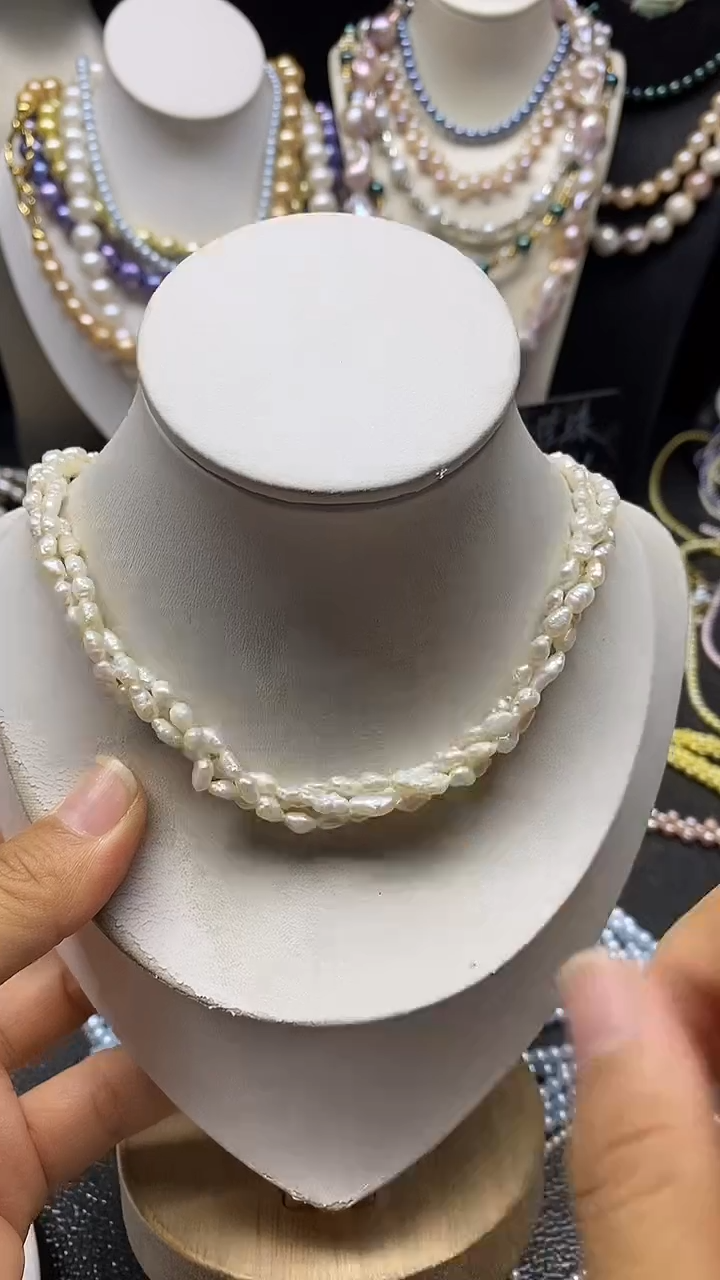 颈饰未镶嵌淡水珍珠多人