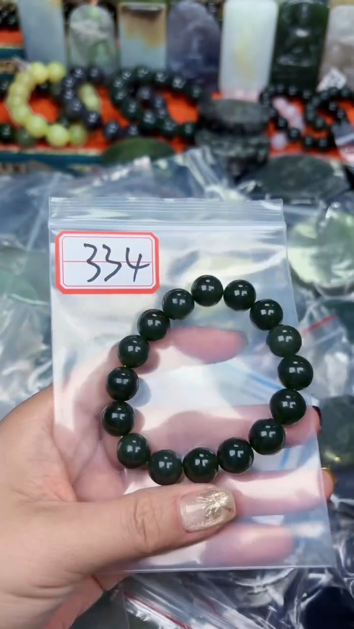 颈饰未镶嵌和田玉和田玉