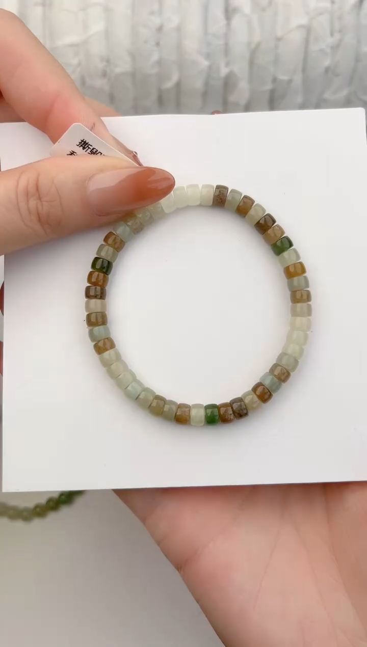 手链未镶嵌和田玉1颜色微差无瑕疵