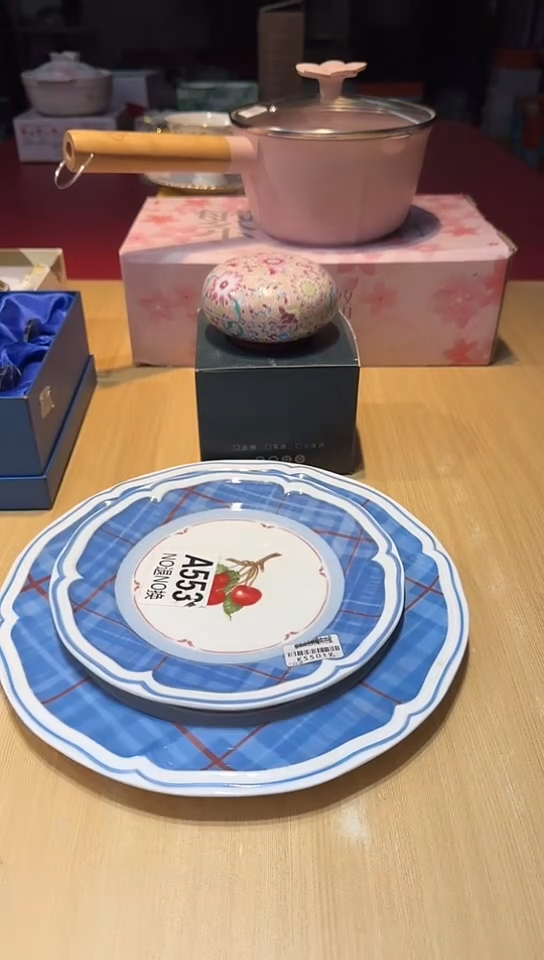 瓷片生活的本意是开心啊@@1