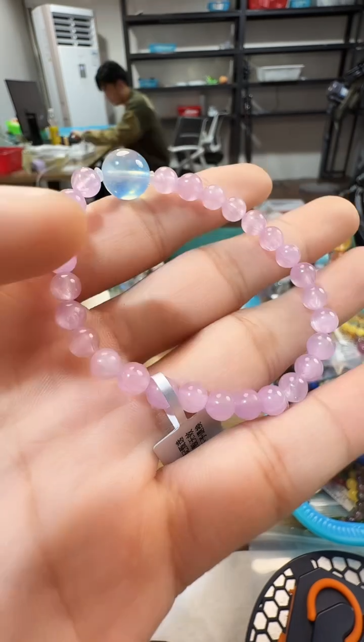 未镶嵌锂辉石手链晶0658 约6mm 多样性发一件