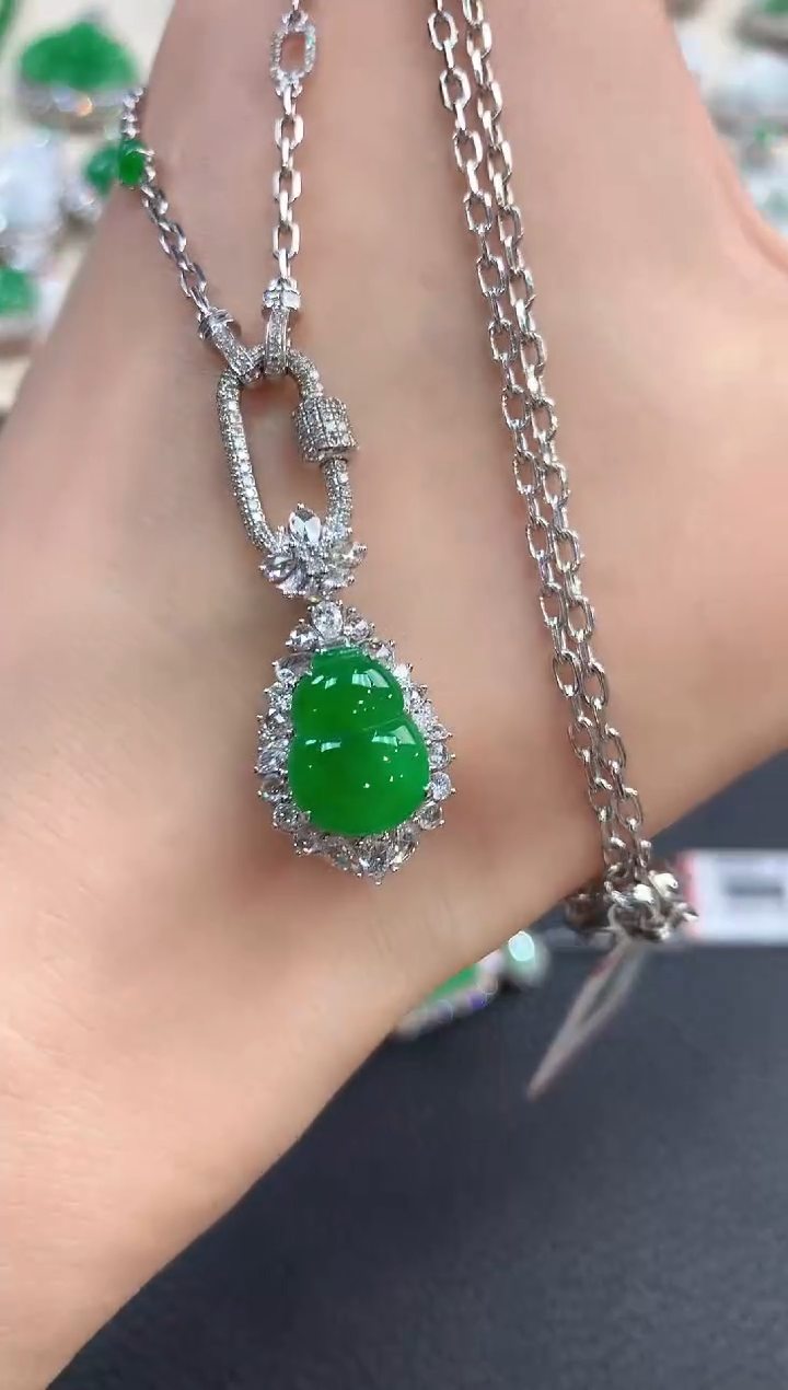 【闪购商品】翡翠套链18K金镶嵌b182       