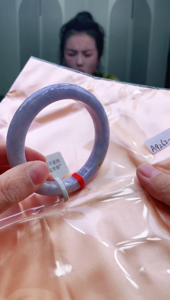 未镶嵌手镯翡翠55+