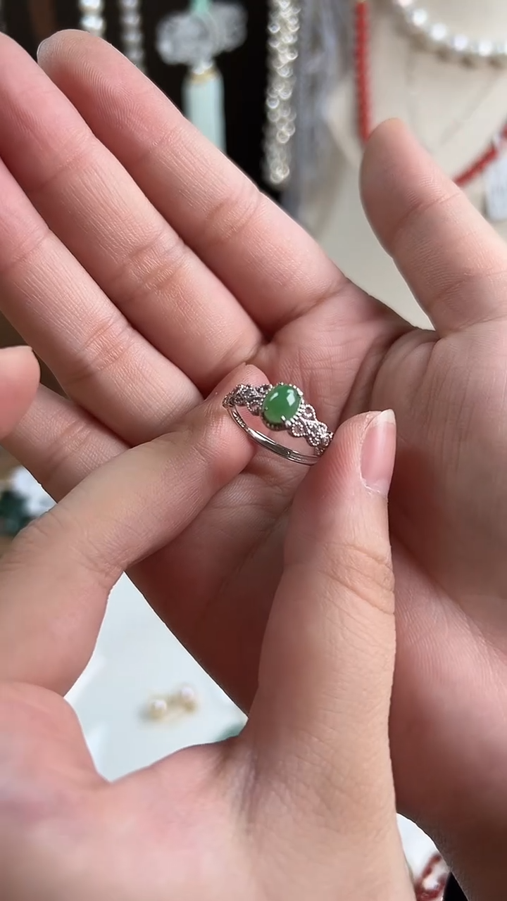 【闪购商品】翡翠戒指银S925镶嵌600绿花托