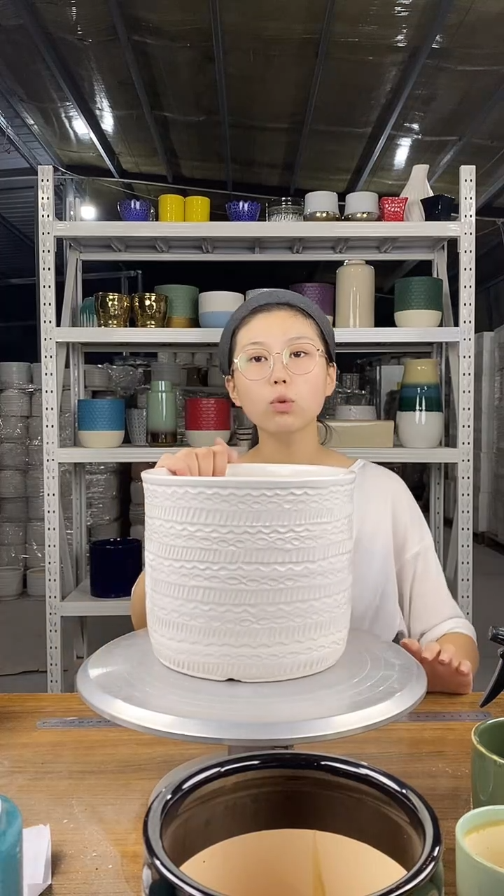 默认打孔陶瓷花盆宽高19-17