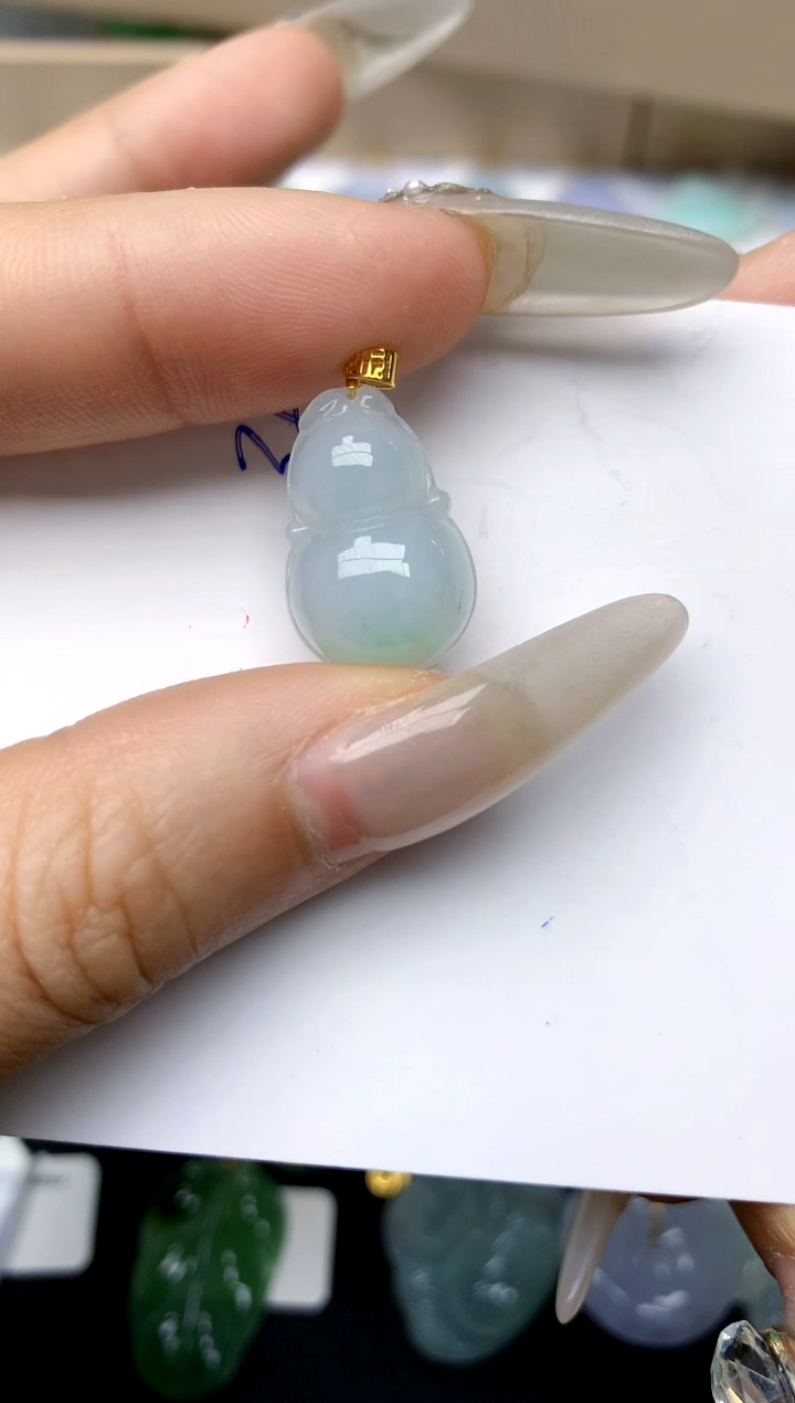 【闪购商品】翡翠颈饰18K金镶嵌天然A货翡翠