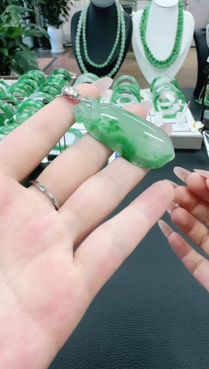 未镶嵌1石英质玉（非洲翠）/4428