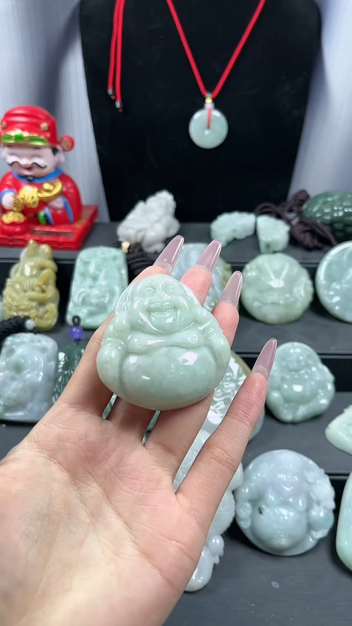 【闪购商品】翡翠颈饰未镶嵌大肚佛 微瑕